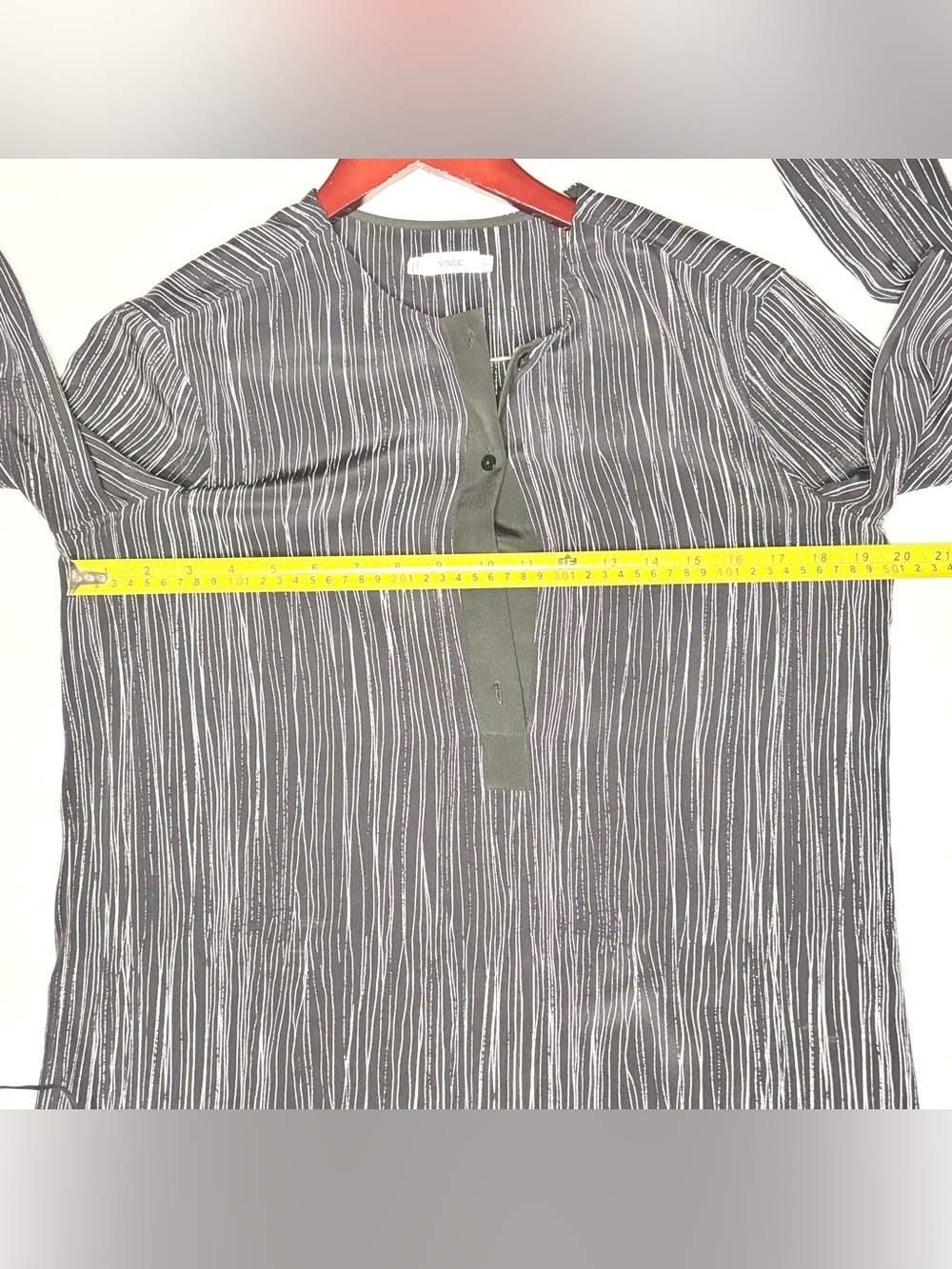 Vince 100% Silk Striped Black and White Long Sleeve Tunic Dress - Picture 6 of 7